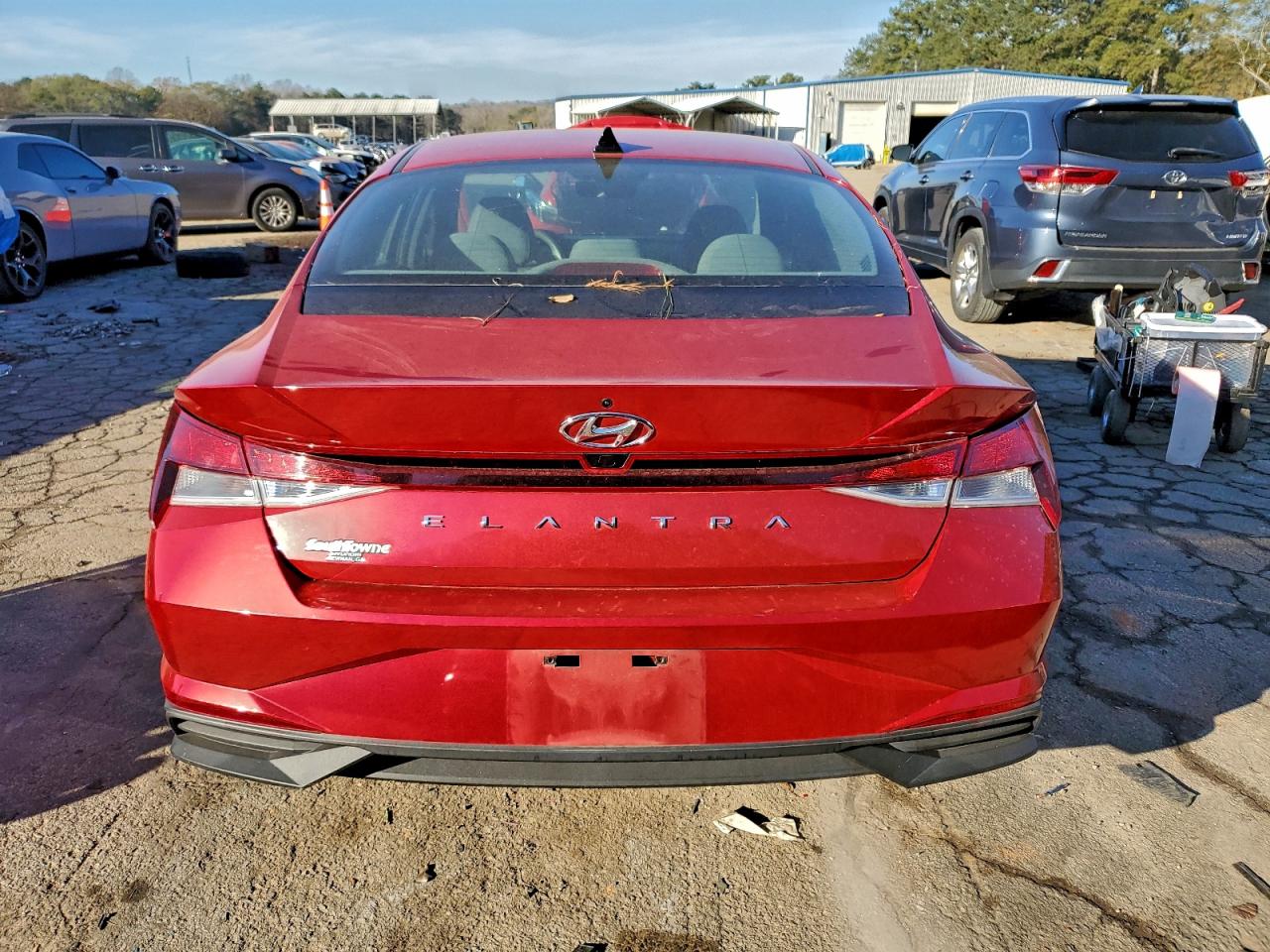 2023 HYUNDAI ELANTRA SEL photo 6