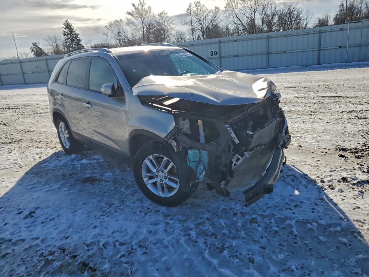 2014 KIA SORENTO LX photo 4