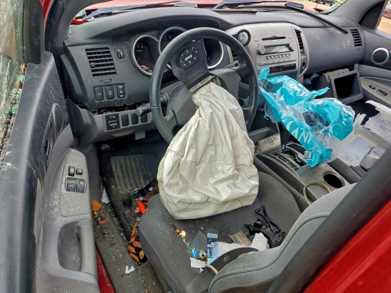2005 TOYOTA TACOMA ACCESS CAB photo 8