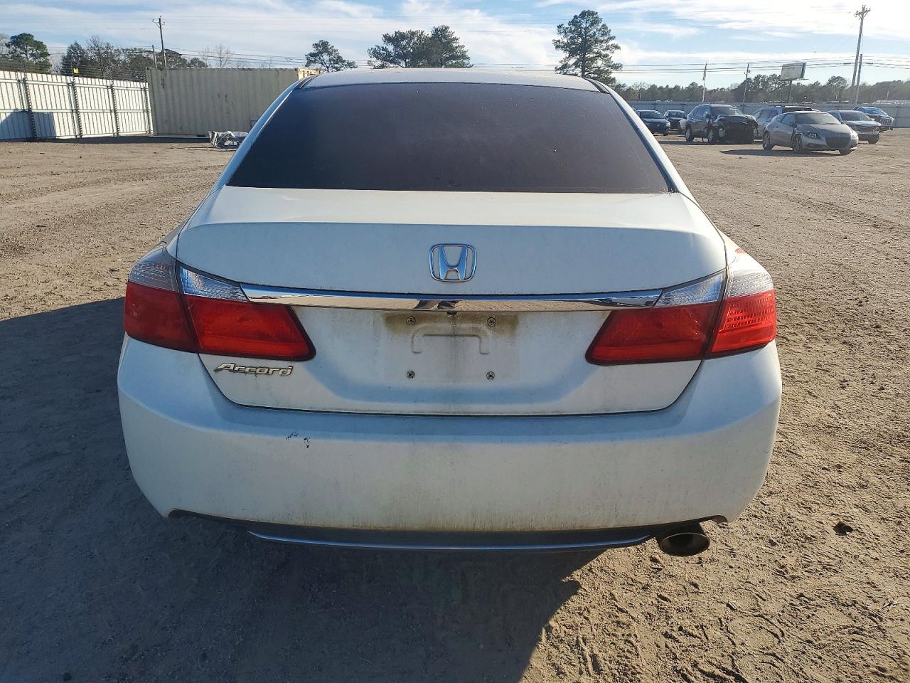 2014 HONDA ACCORD LX photo 11