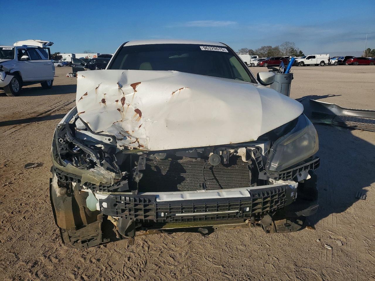 2014 HONDA ACCORD LX photo 9