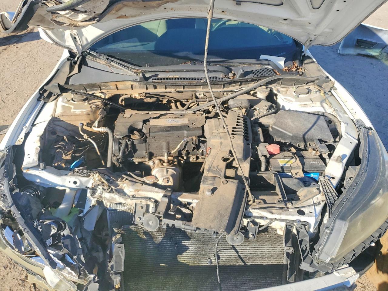 2014 HONDA ACCORD LX photo 21
