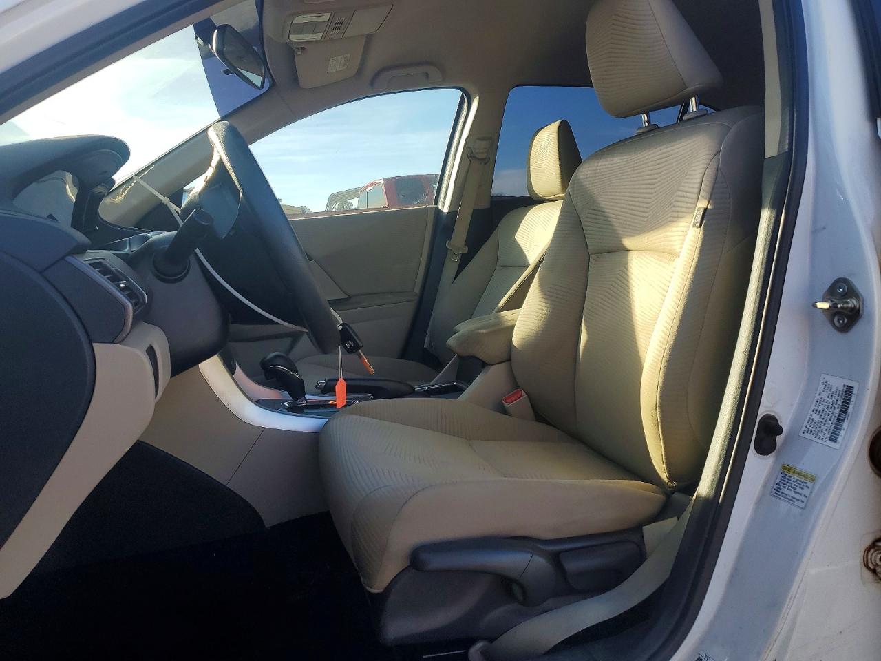 2014 HONDA ACCORD LX photo 13