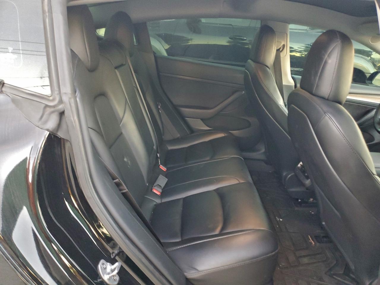 2022 TESLA MODEL 3 photo 10