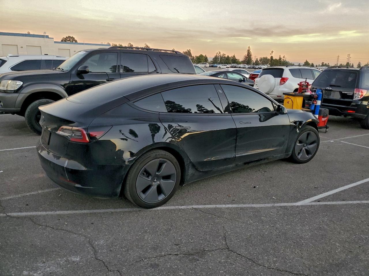 2022 TESLA MODEL 3 photo 3