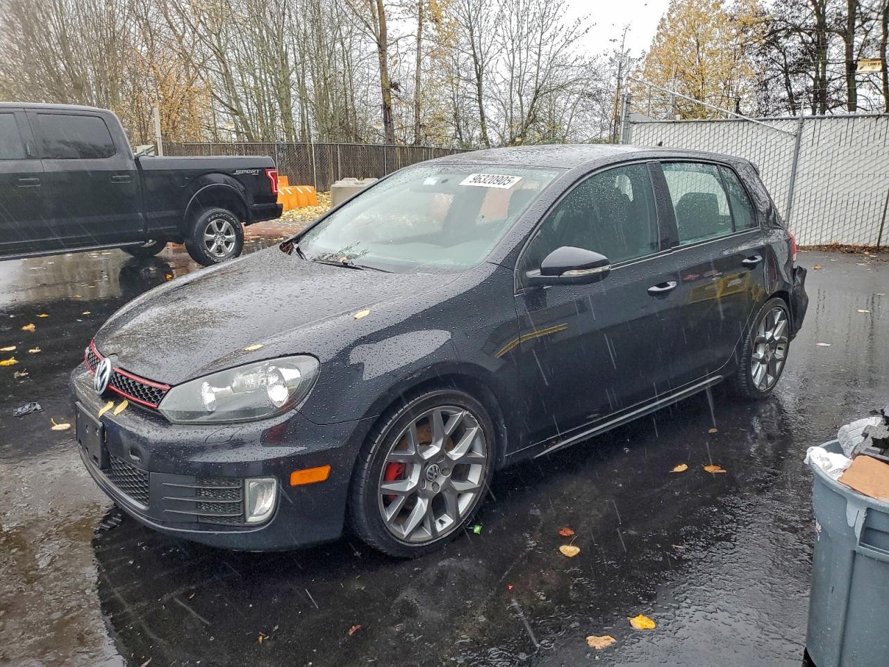 2013 VOLKSWAGEN GTI