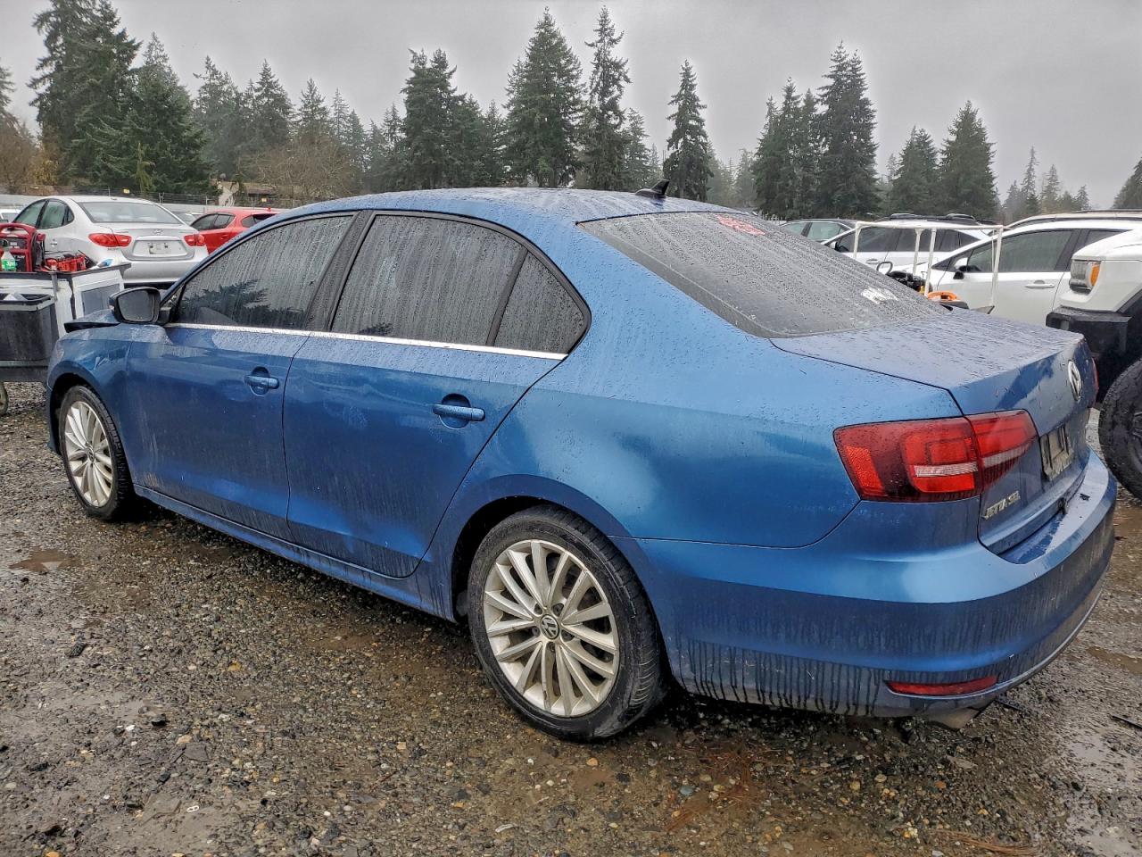2016 VOLKSWAGEN JETTA SEL photo 3