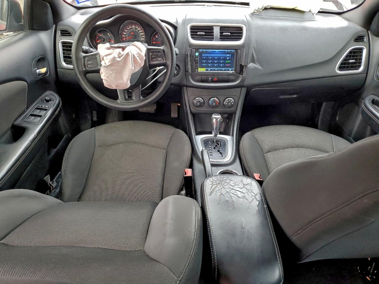 2013 DODGE AVENGER SE photo 22