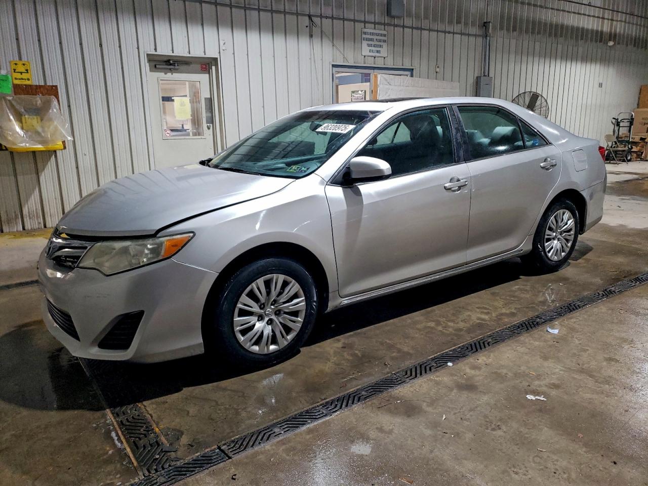 2013 TOYOTA CAMRY