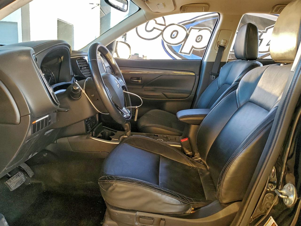 2019 MITSUBISHI OUTLANDER SE photo 7