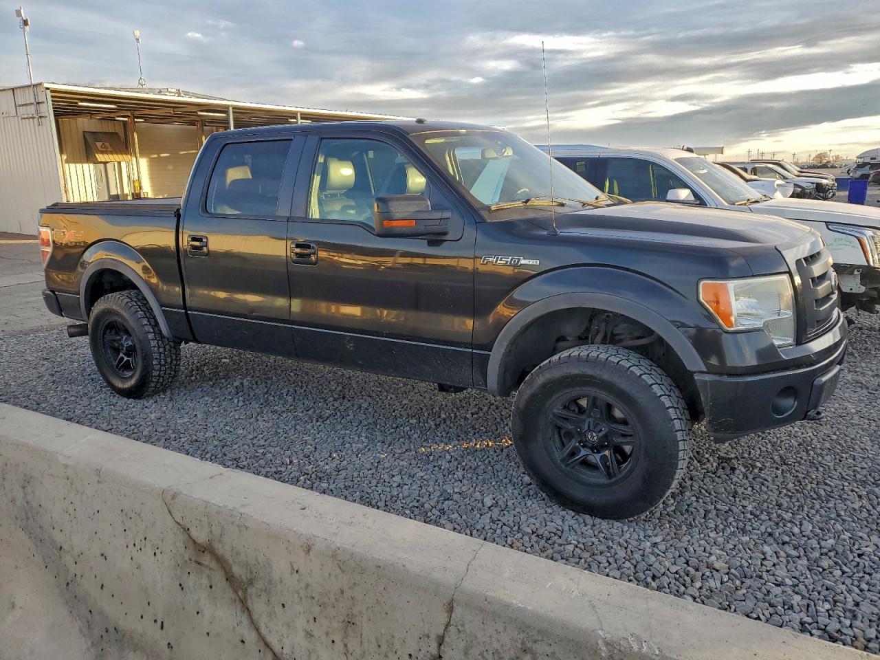 2010 FORD F150 SUPERCREW photo 4