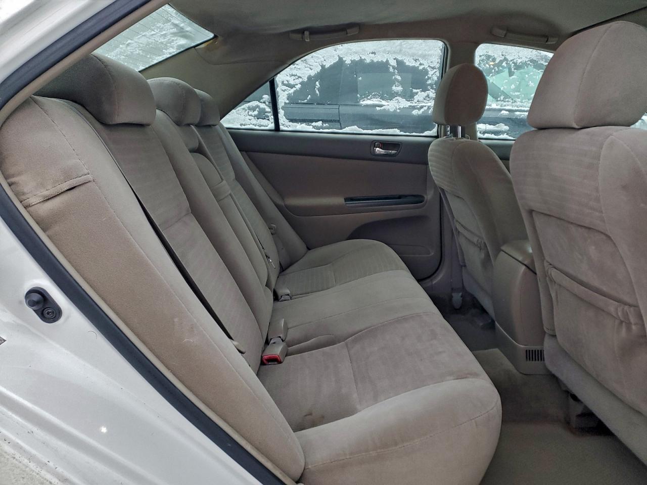 2006 TOYOTA CAMRY LE photo 10