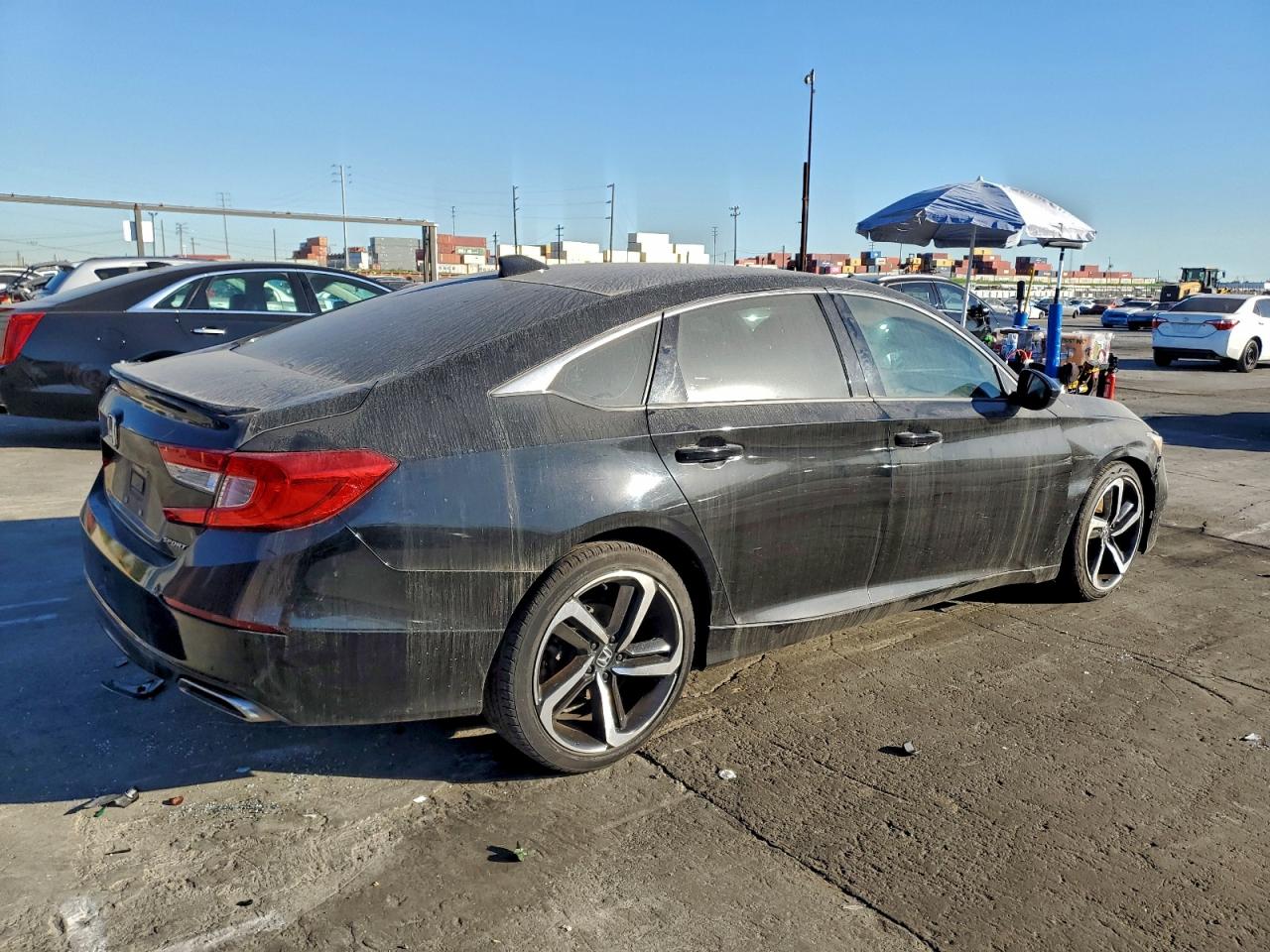 2018 HONDA ACCORD SPORT photo 5