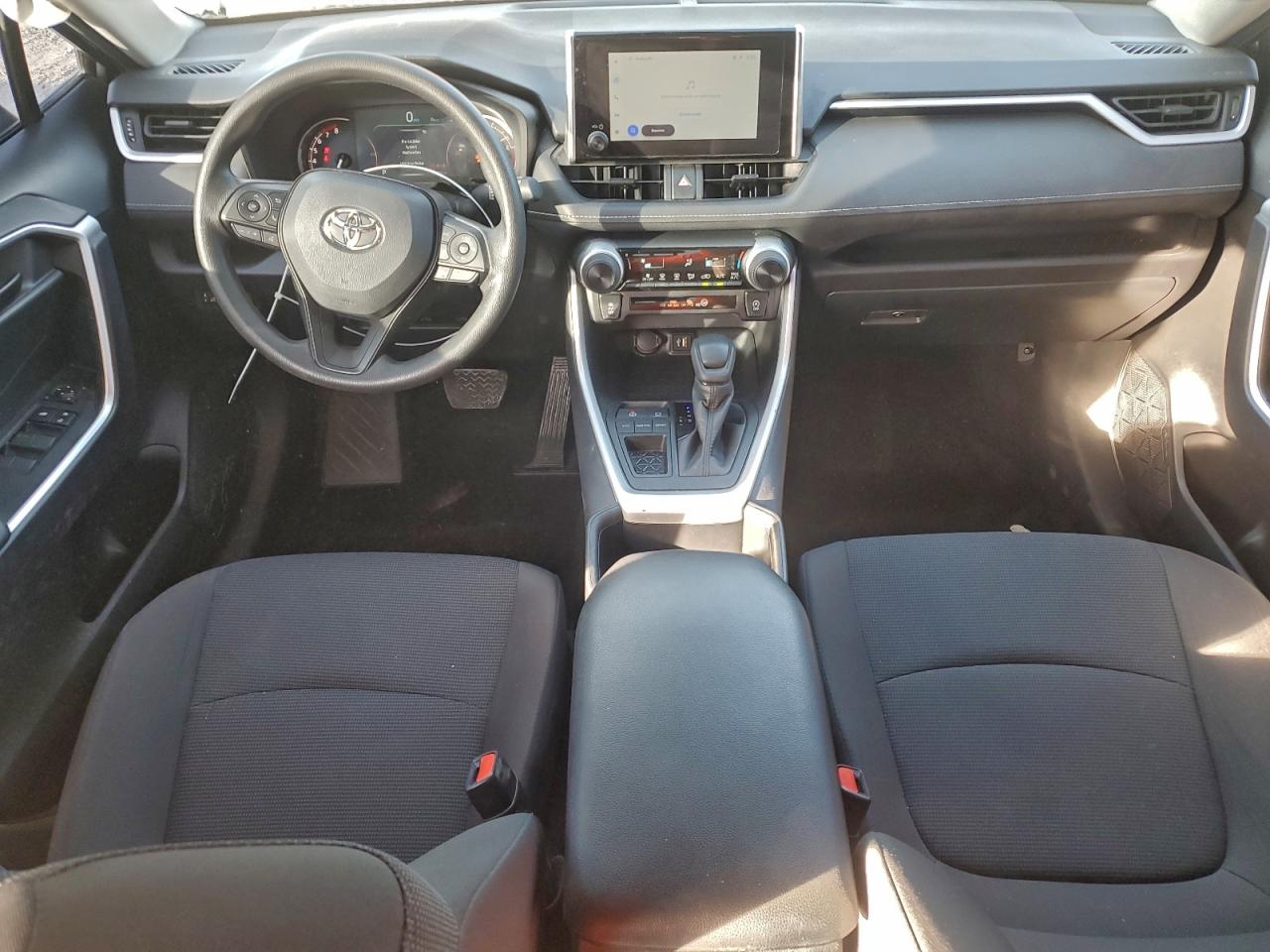 2025 TOYOTA RAV4 LE photo 15