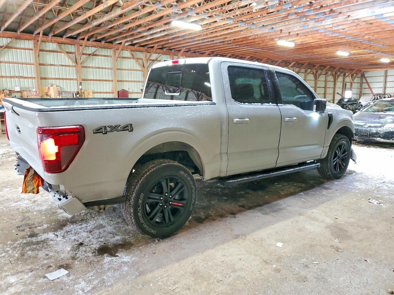 2024 FORD F150 XLT photo 3