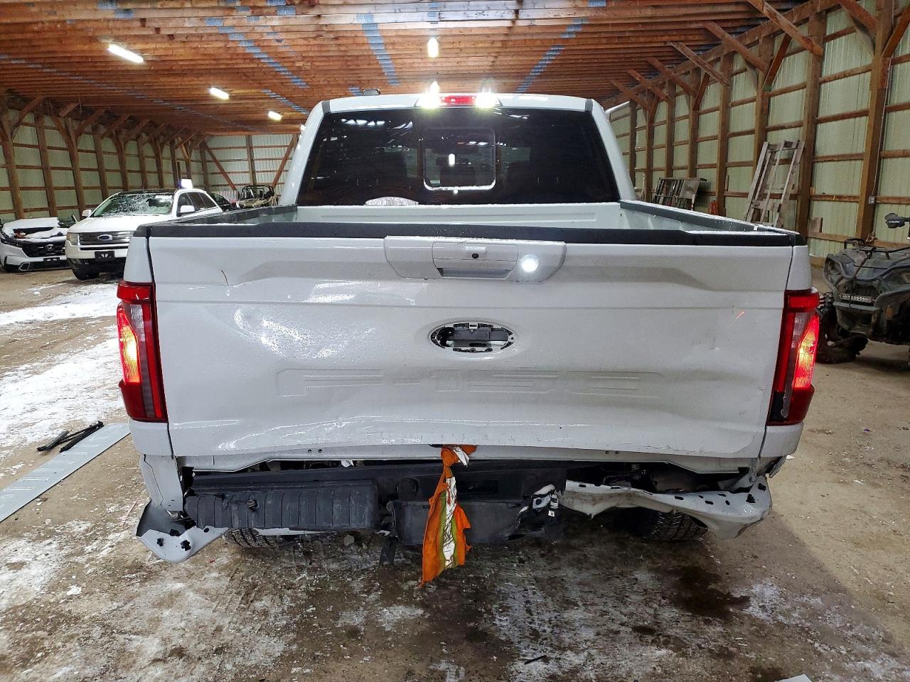 2024 FORD F150 XLT photo 6