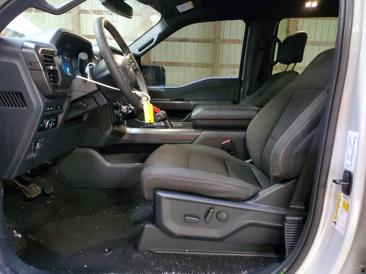 2024 FORD F150 XLT photo 7