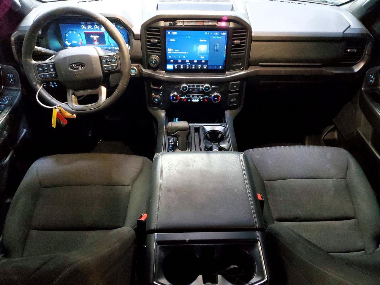 2024 FORD F150 XLT photo 8