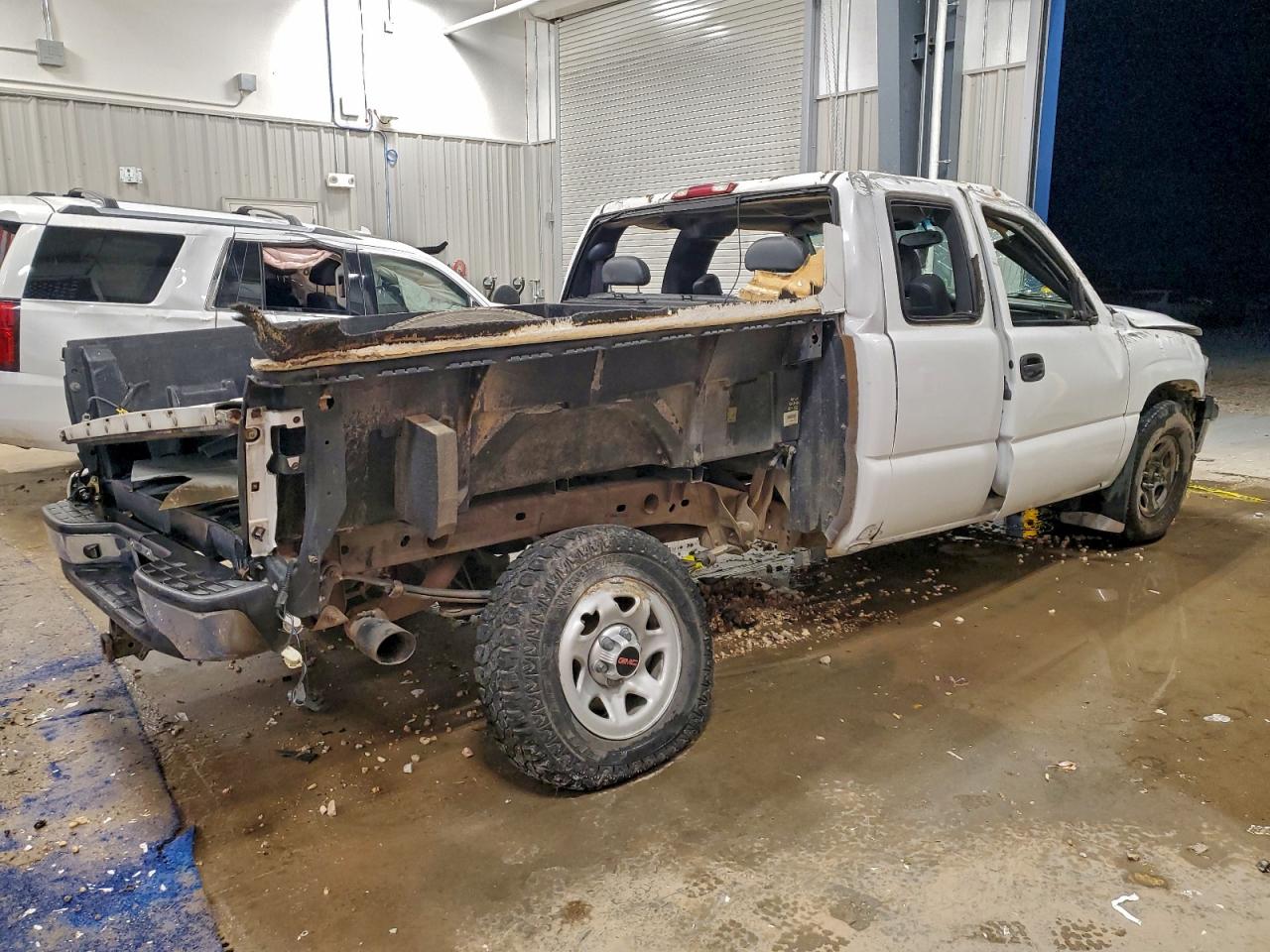 2002 CHEVROLET SILVERADO K1500 photo 3