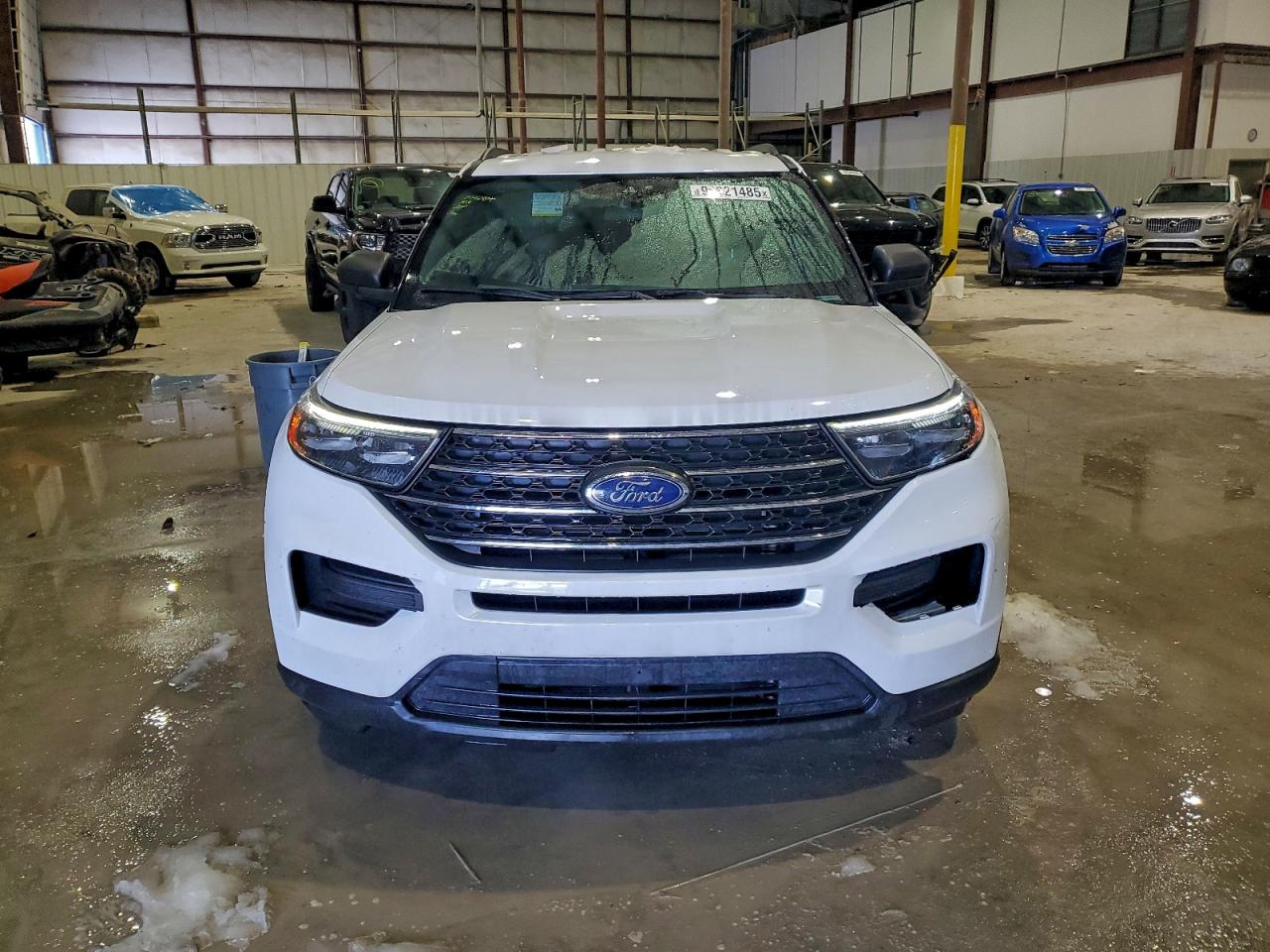 2020 FORD EXPLORER XLT photo 5