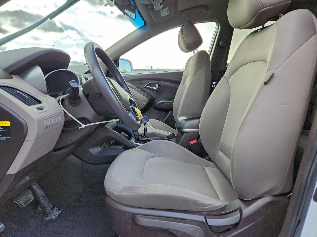 2015 HYUNDAI TUCSON GLS photo 7