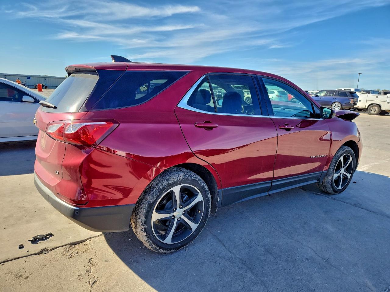 2020 CHEVROLET EQUINOX LT photo 3
