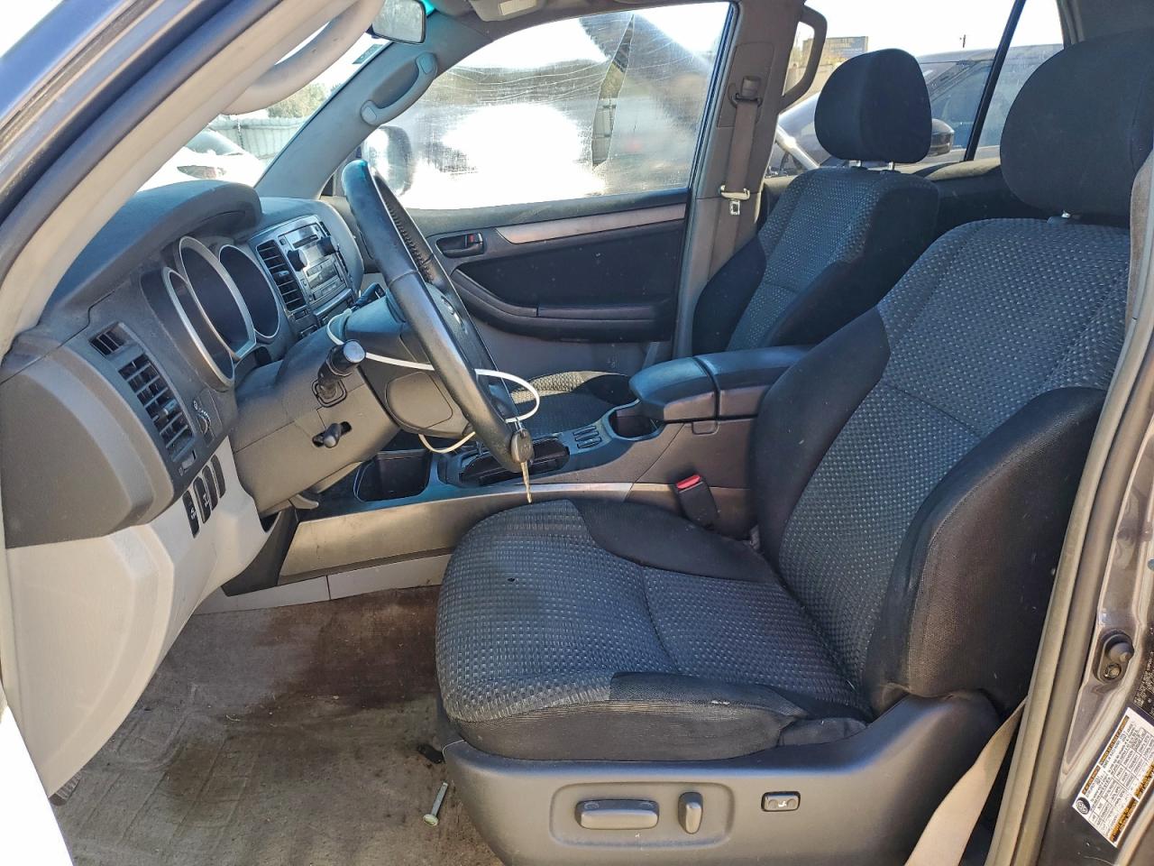 2006 TOYOTA 4RUNNER photo 19