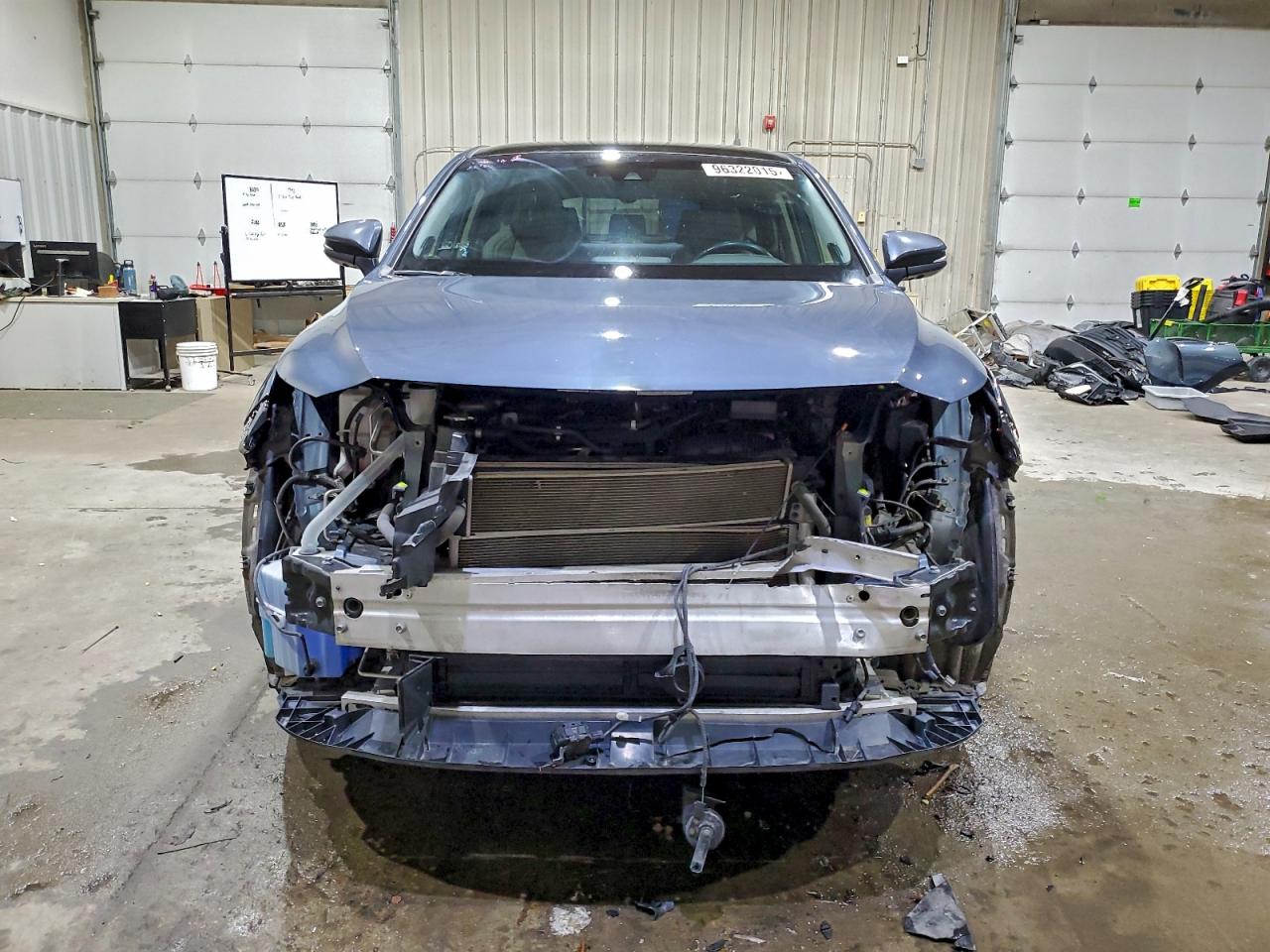2021 TOYOTA VENZA LE photo 5