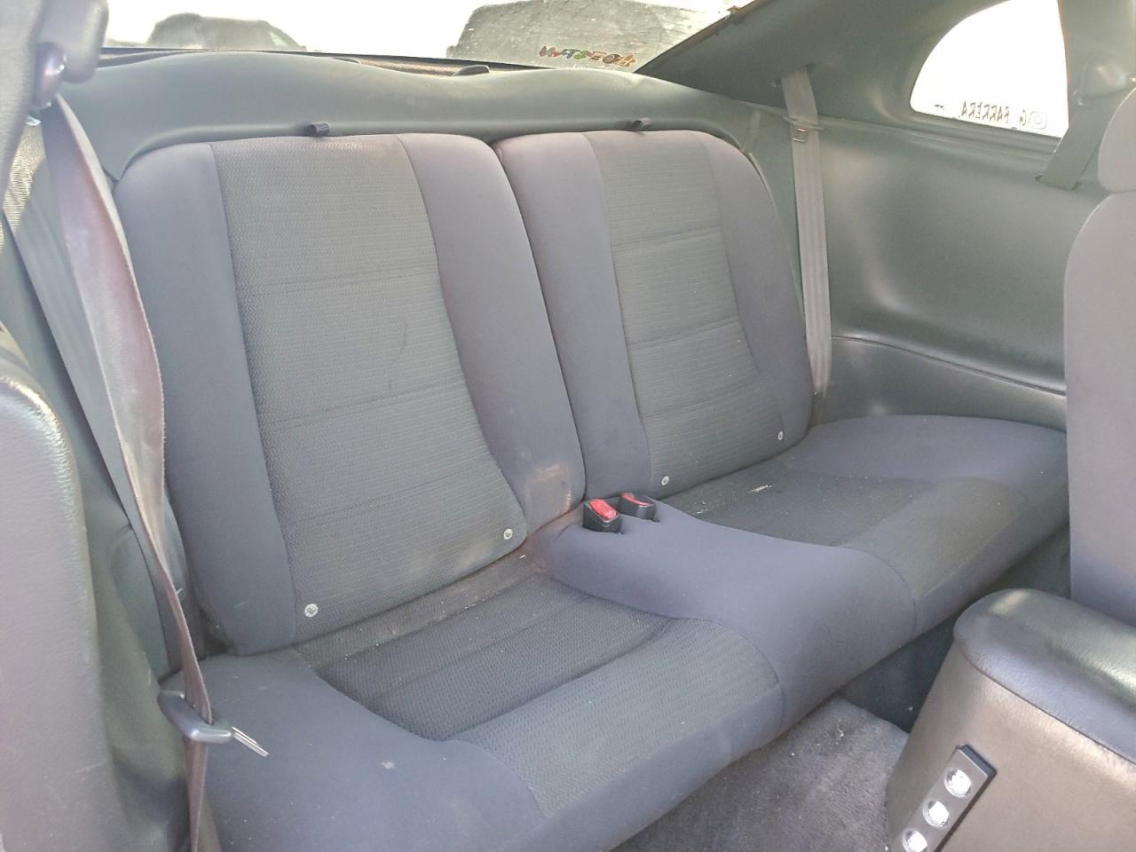 2004 FORD MUSTANG photo 10