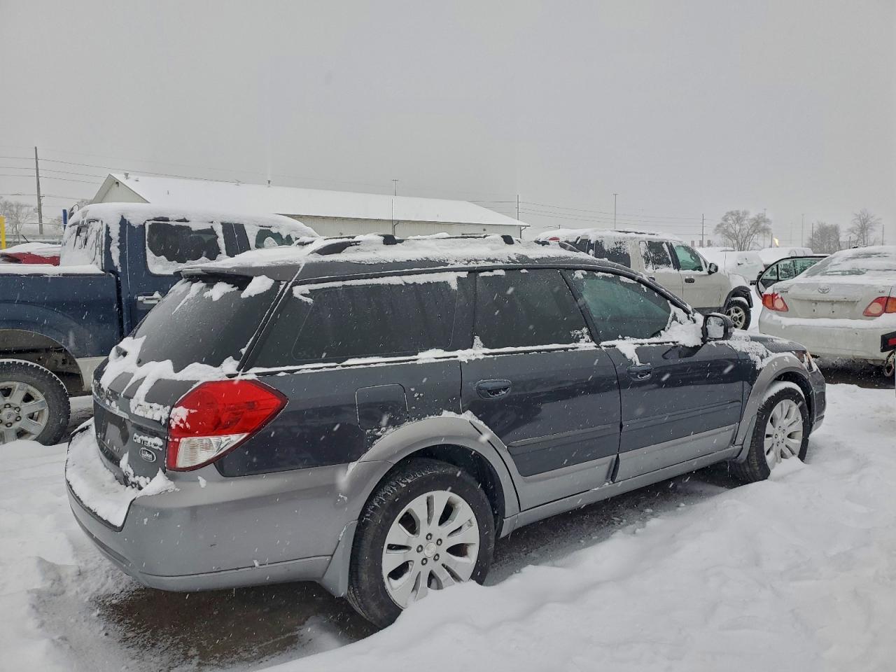 2008 SUBARU OUTBACK 3.0R LL BEAN photo 3