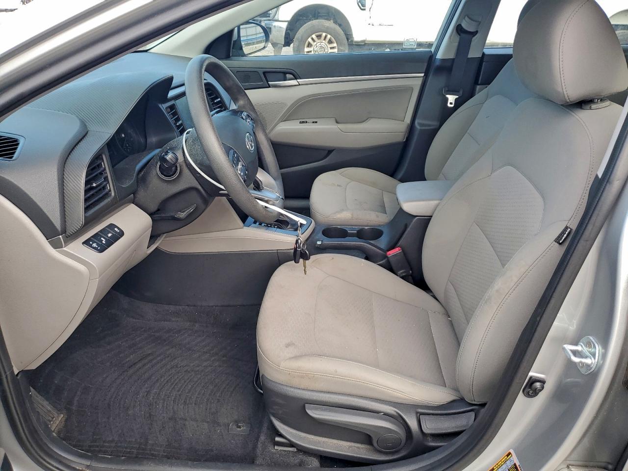 2020 HYUNDAI ELANTRA SEL photo 7