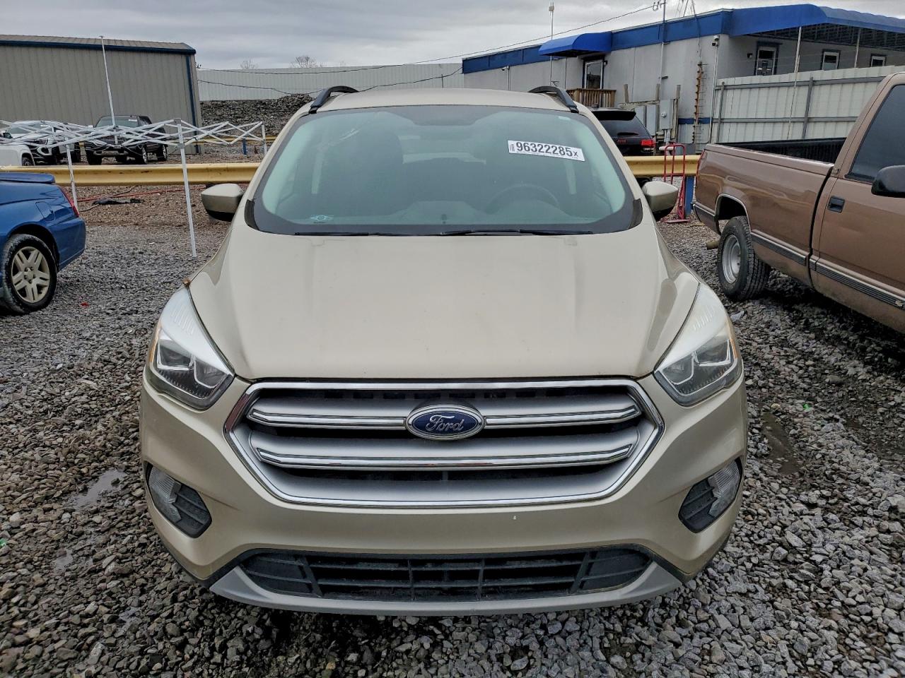 2017 FORD ESCAPE SE photo 5