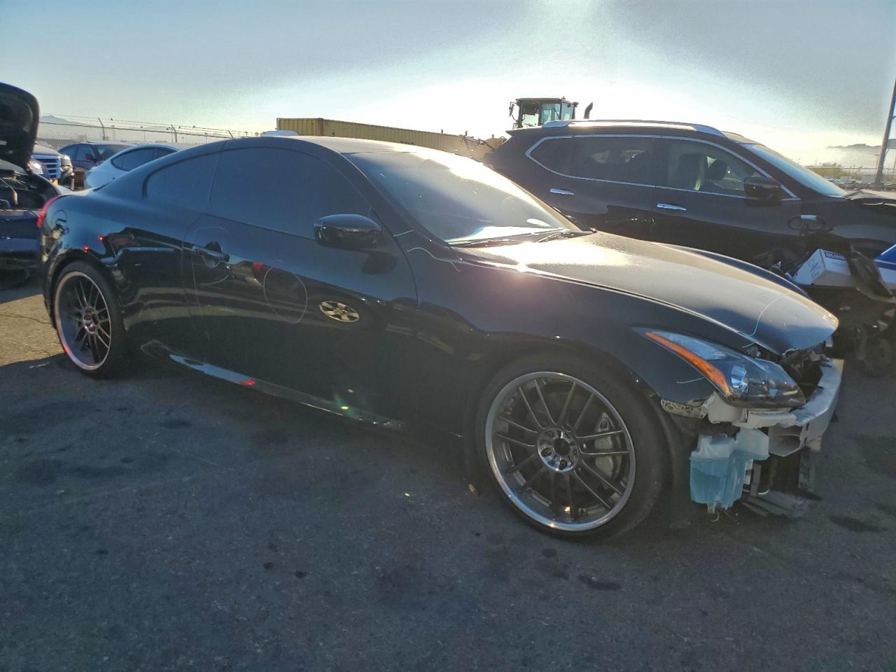 2013 INFINITI G37 photo 4