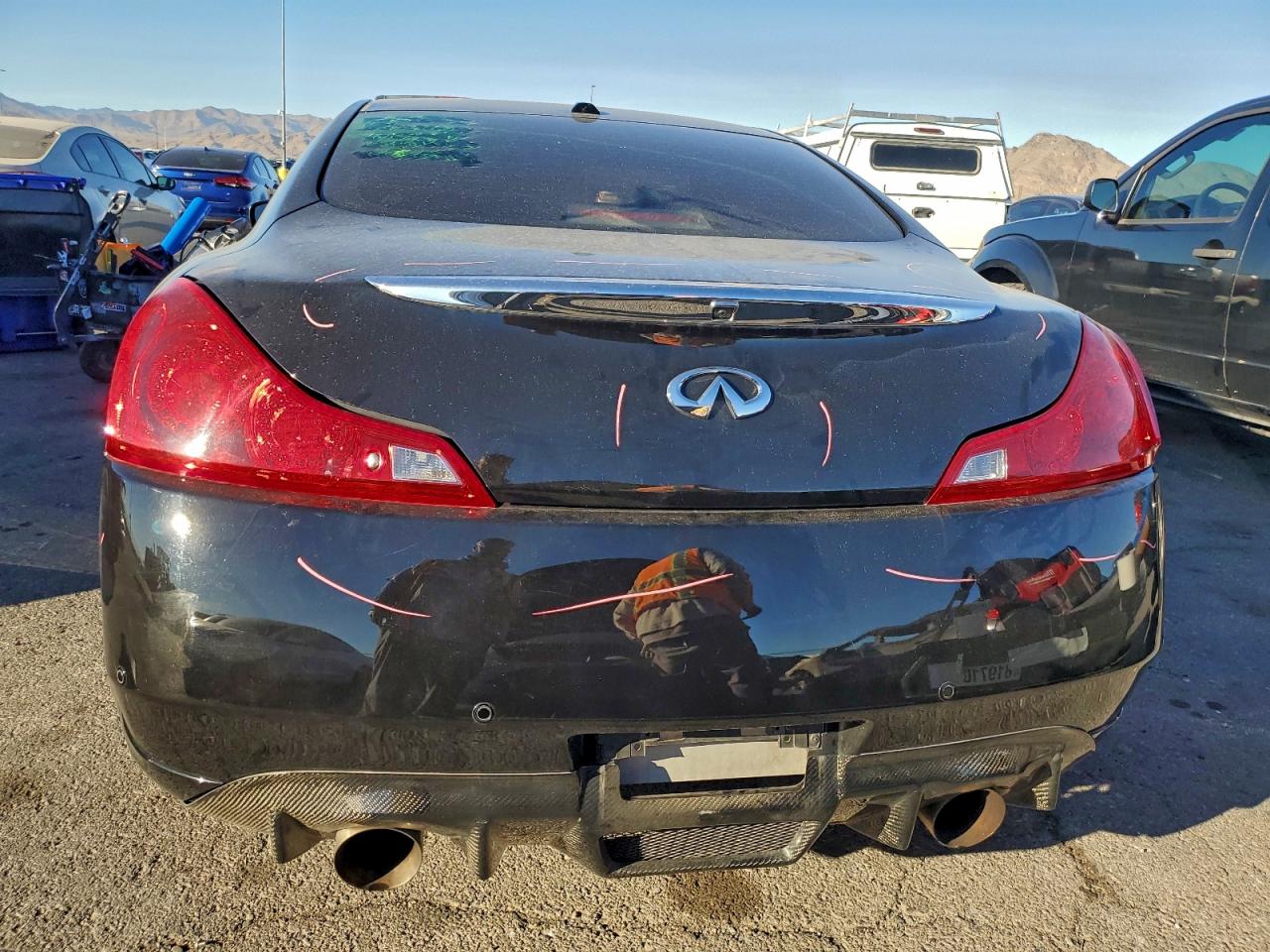 2013 INFINITI G37 photo 6