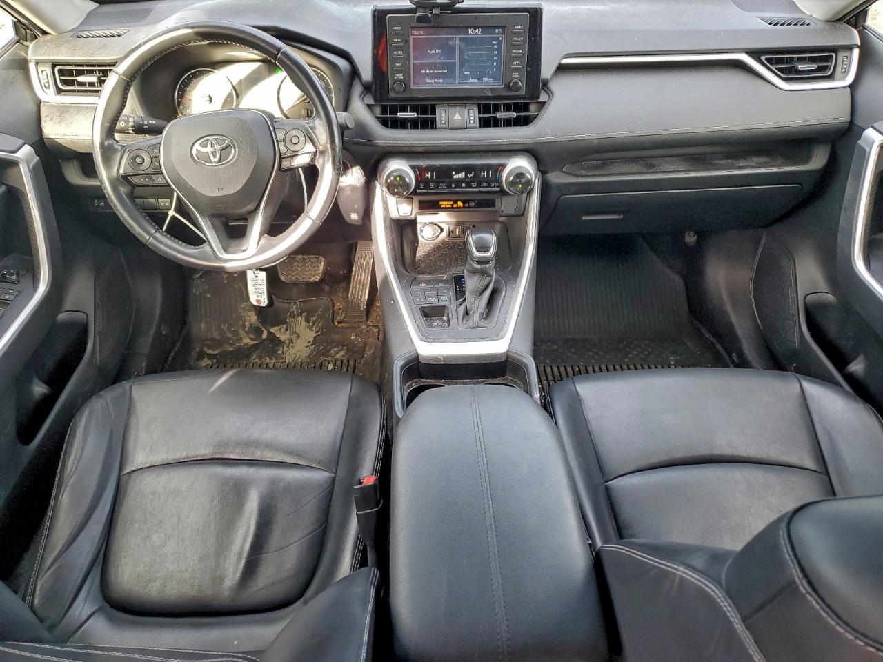 2019 TOYOTA RAV4 XLE PREMIUM photo 8