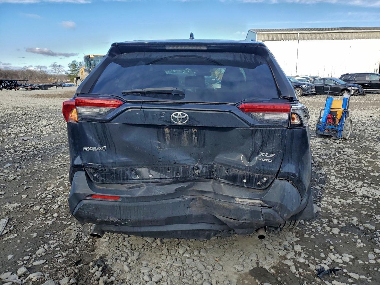 2019 TOYOTA RAV4 XLE PREMIUM photo 6