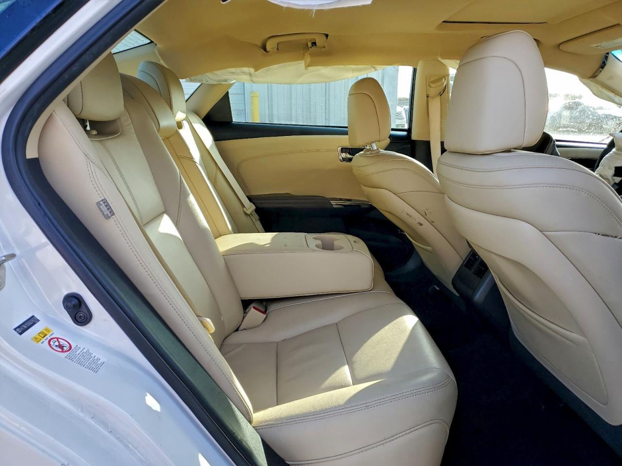 2016 TOYOTA AVALON XLE photo 10