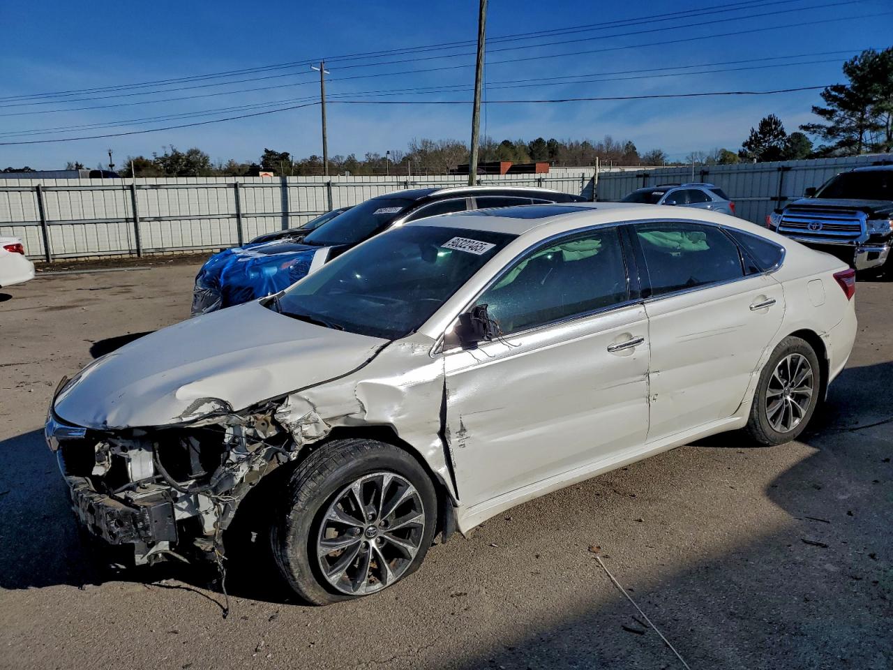 2016 TOYOTA AVALON