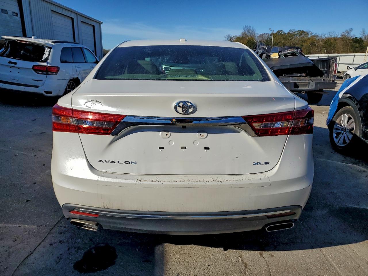 2016 TOYOTA AVALON XLE photo 6