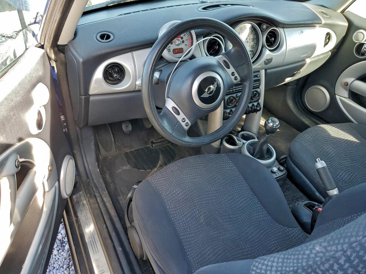 2002 MINI COOPER photo 8