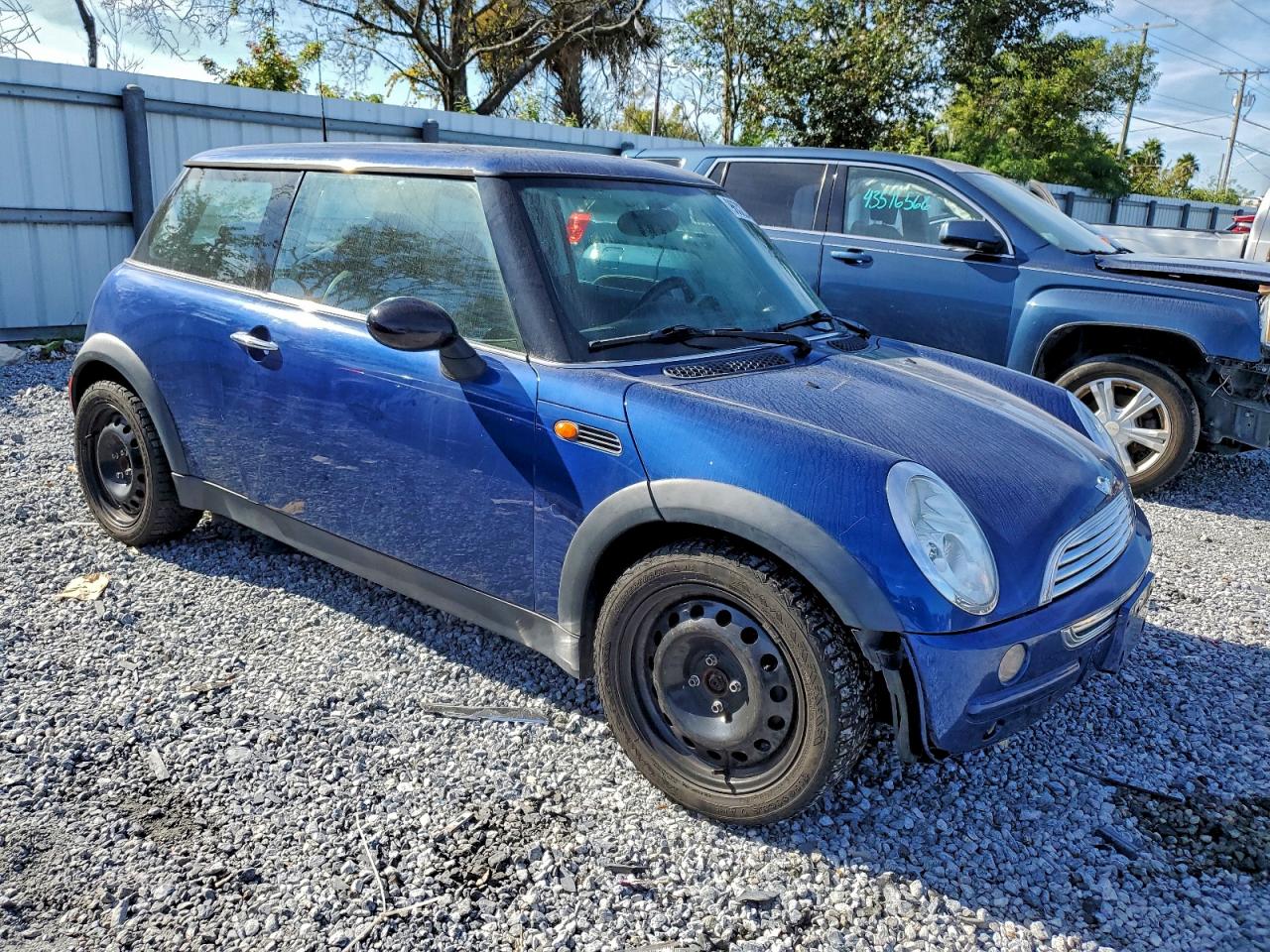 2002 MINI COOPER photo 4