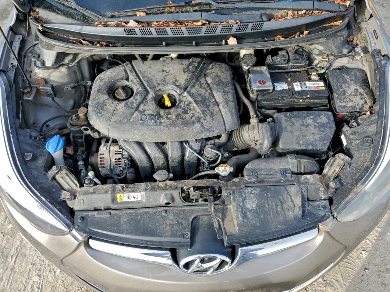 2014 HYUNDAI ELANTRA SE photo 11