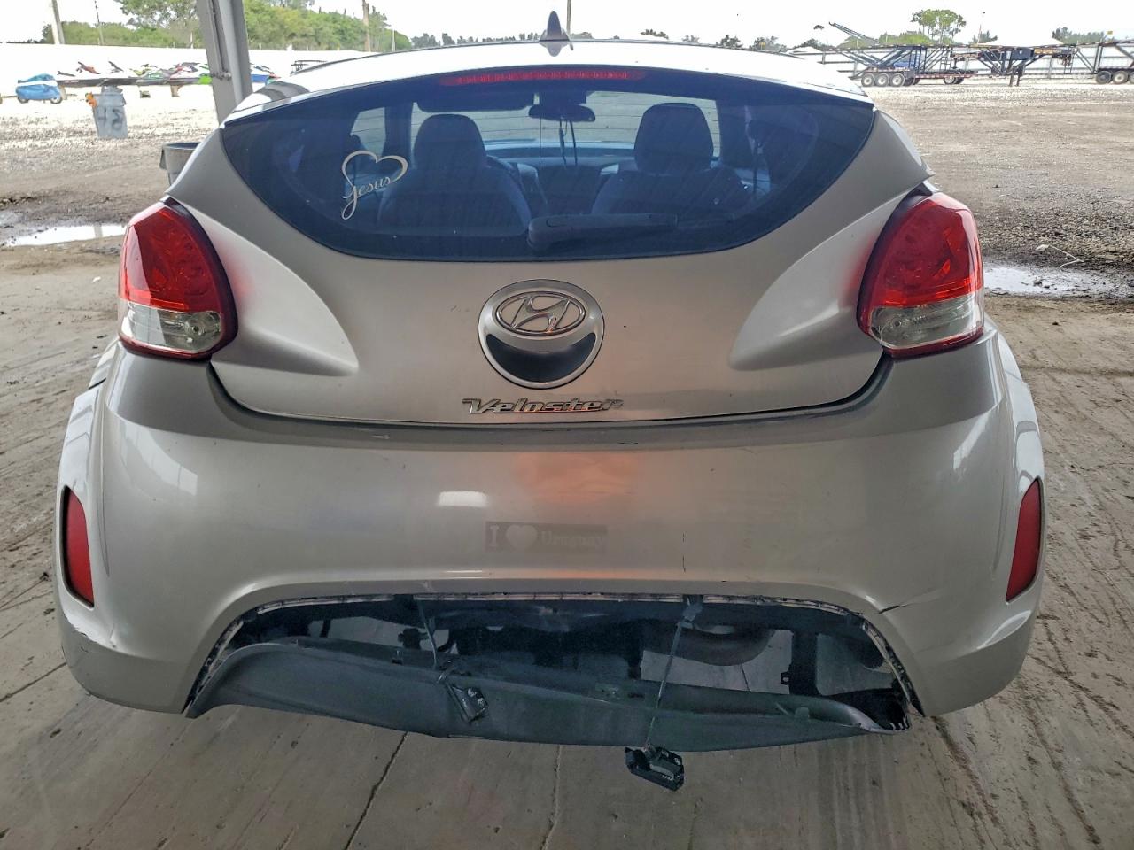2012 HYUNDAI VELOSTER photo 6