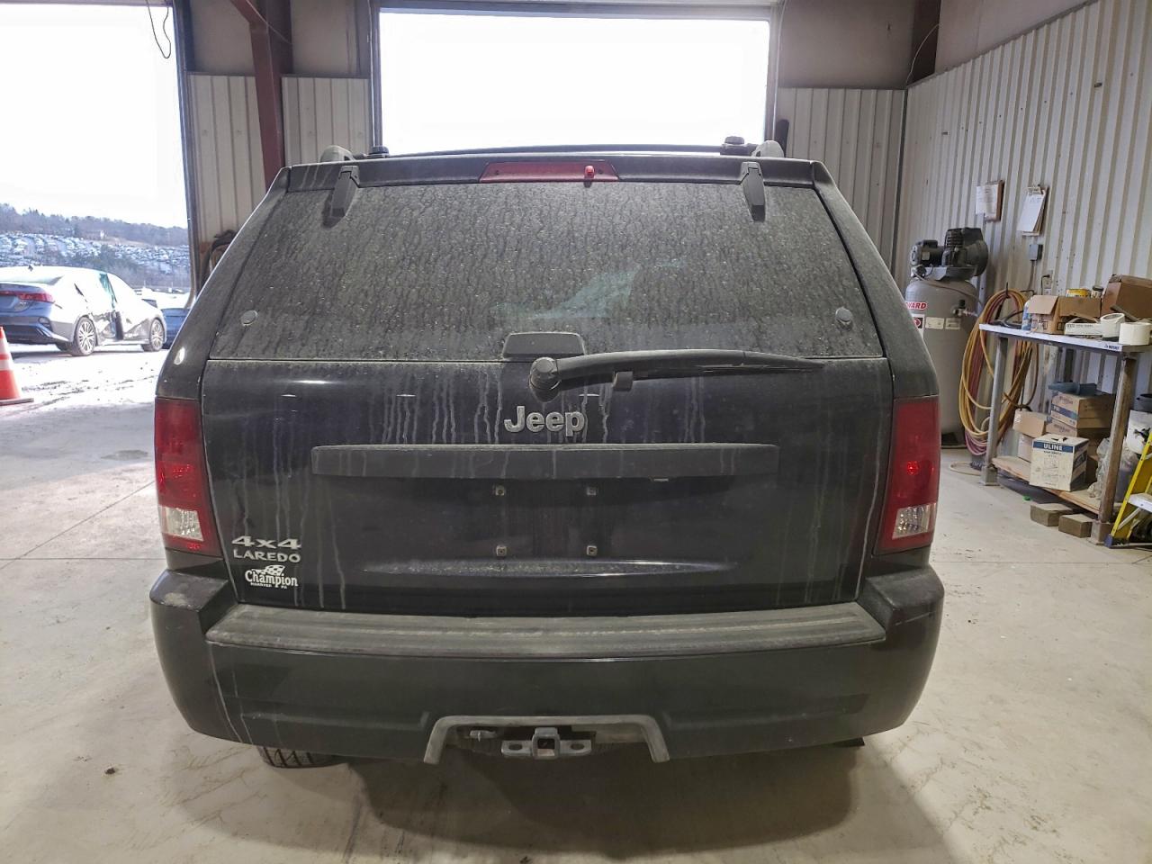 2008 JEEP GRAND CHEROKEE LAREDO photo 6