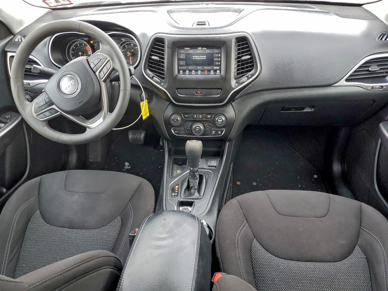2019 JEEP CHEROKEE LATITUDE photo 8