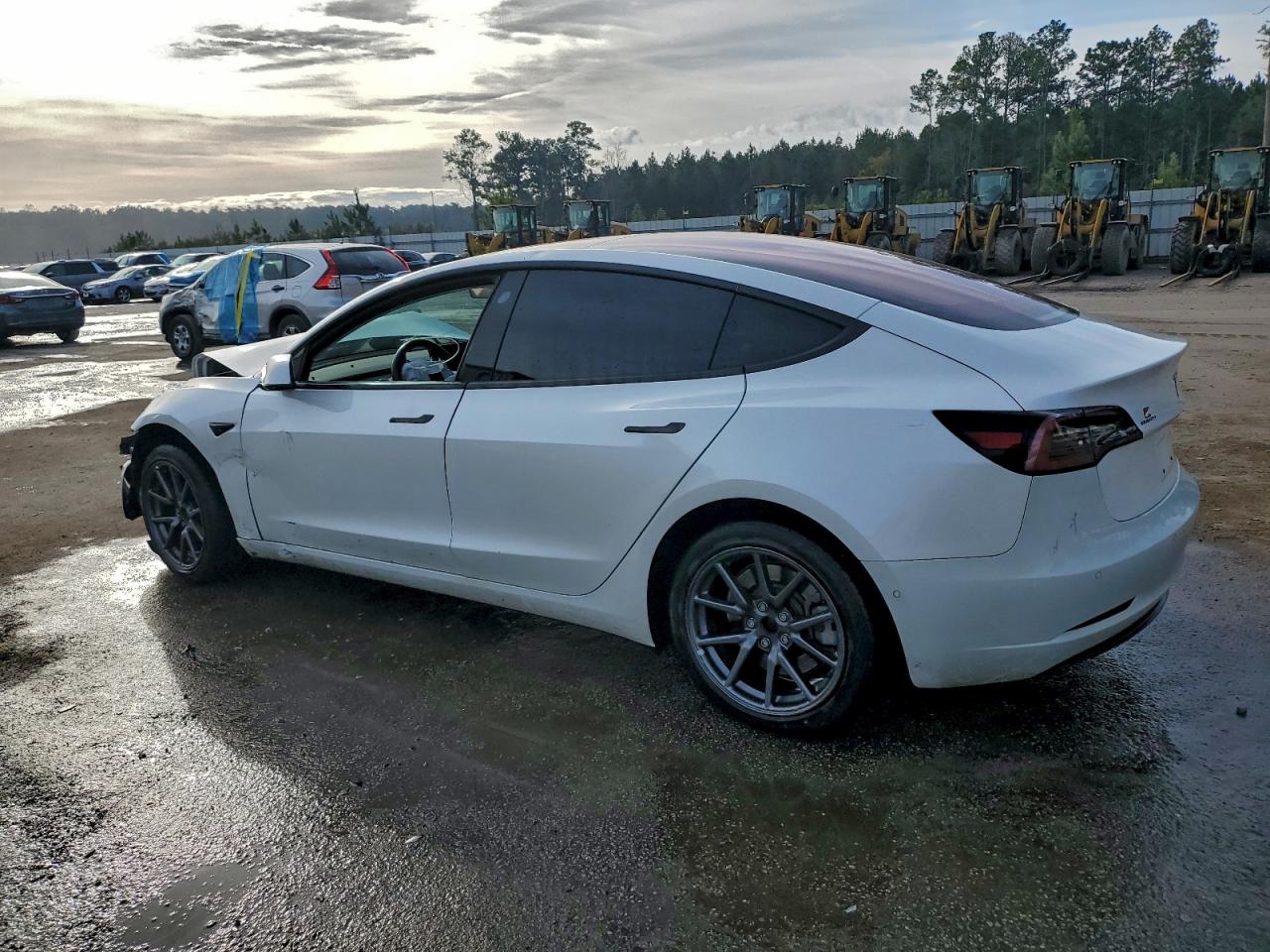 2018 TESLA MODEL 3 photo 2