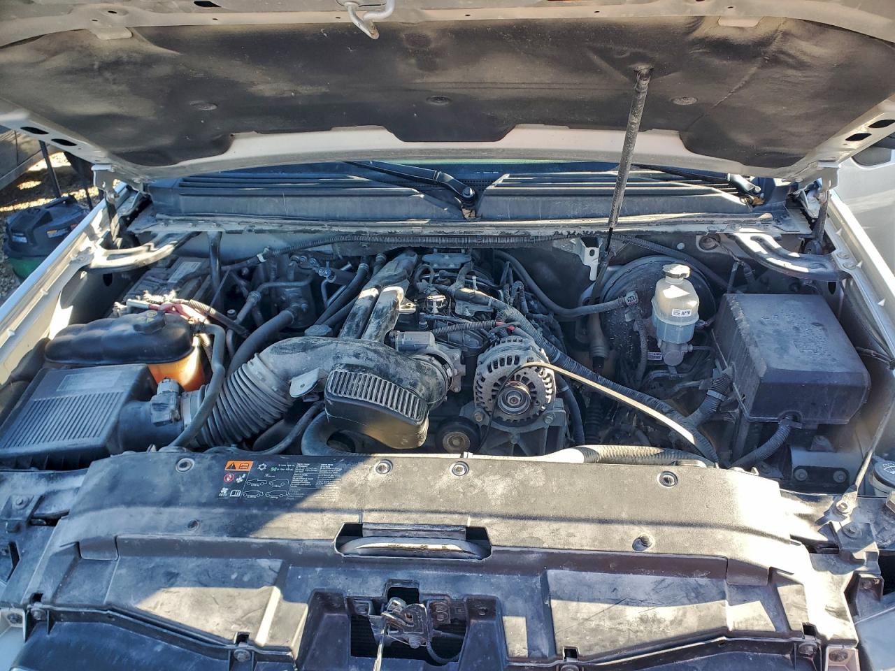 2011 CHEVROLET SUBURBAN K1500 LT photo 12