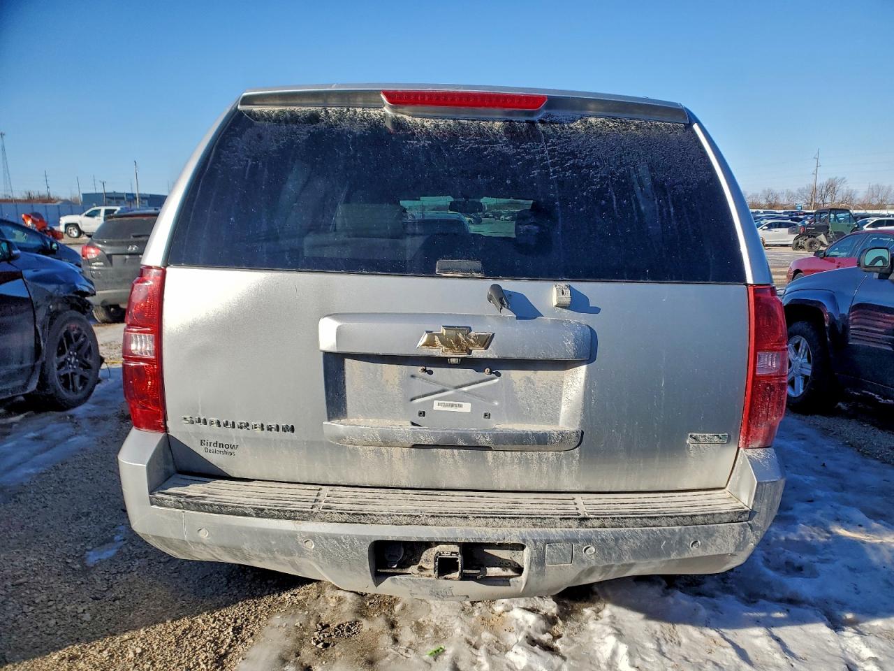 2011 CHEVROLET SUBURBAN K1500 LT photo 6