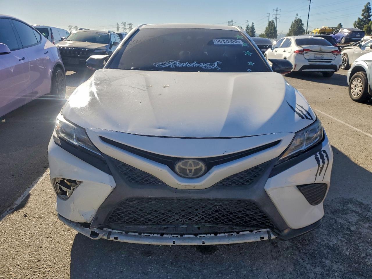 2019 TOYOTA CAMRY L photo 5
