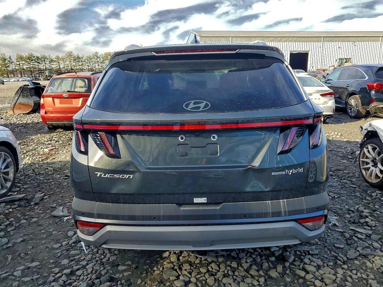 2025 HYUNDAI TUCSON photo 6